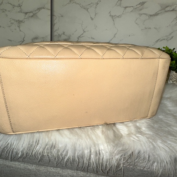 💎✨CHANEL✨💎 RARE GST beige caviar tote 🧿Authentic caviar leather discontinue - Picture 12 of 12